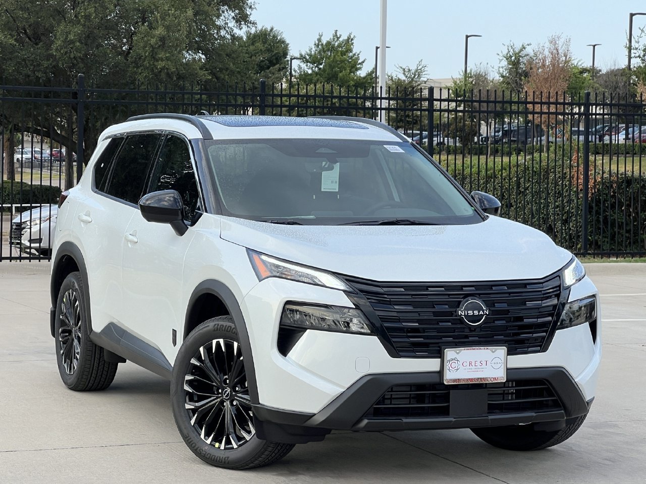 New 2026 Nissan Rogue Dark Armor AWD/4WD image 2