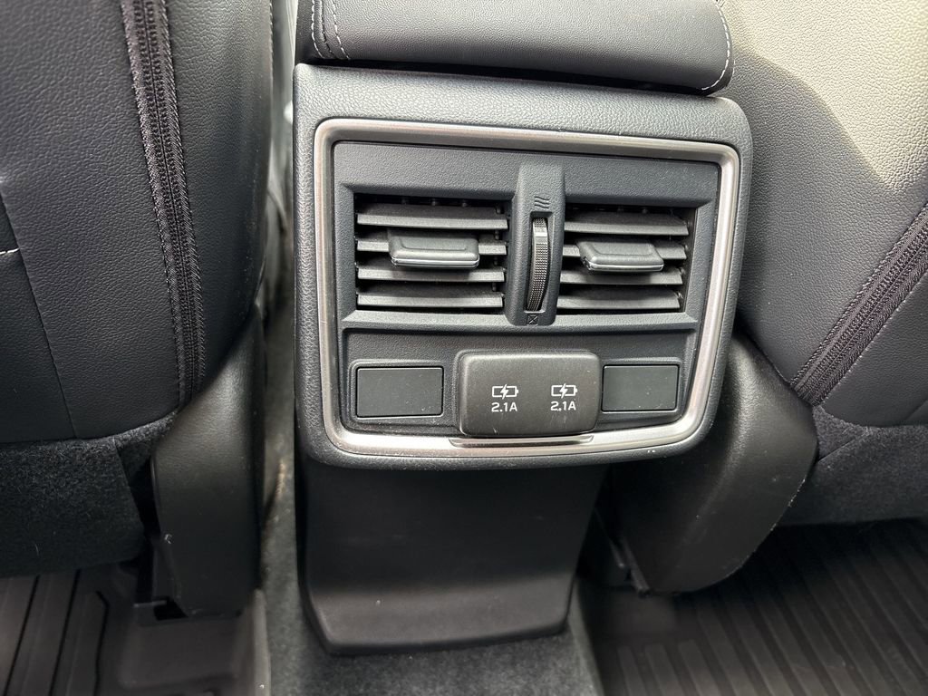 Used 2021 Subaru Forester Limited image 24