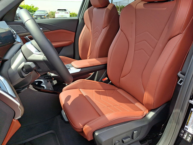 New 2026 BMW X1 xDrive28i w/ Technology Package AWD/4WD image 8