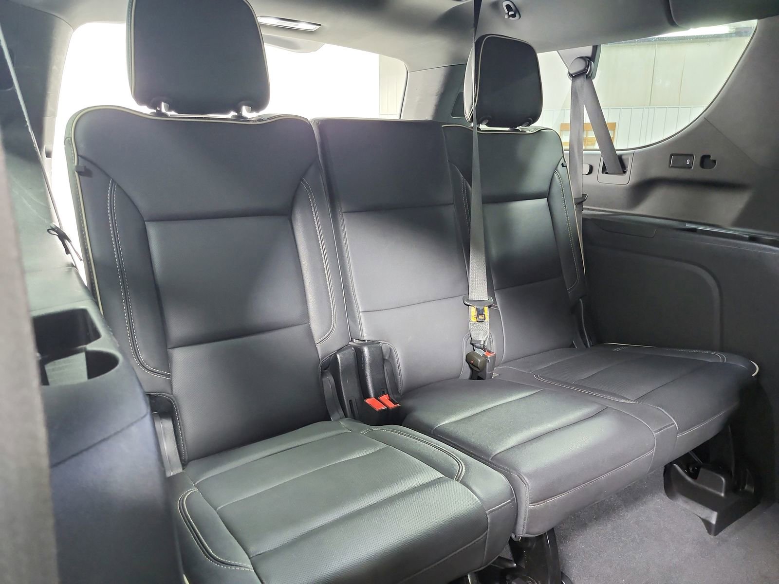 Used 2023 Chevrolet Suburban Premier AWD/4WD image 47