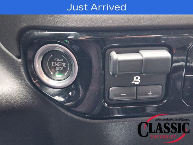 Used 2023 Chevrolet Silverado 1500 RST w/ Convenience Package II AWD/4WD image 11