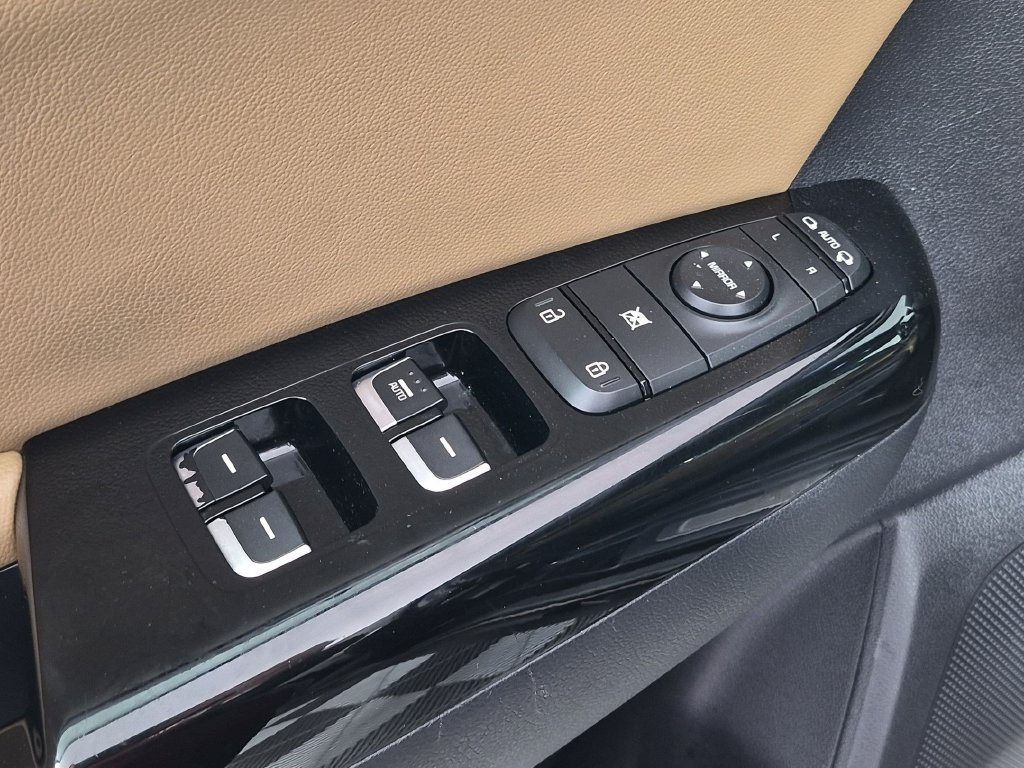 Used 2020 Kia Sportage SX AWD/4WD image 14