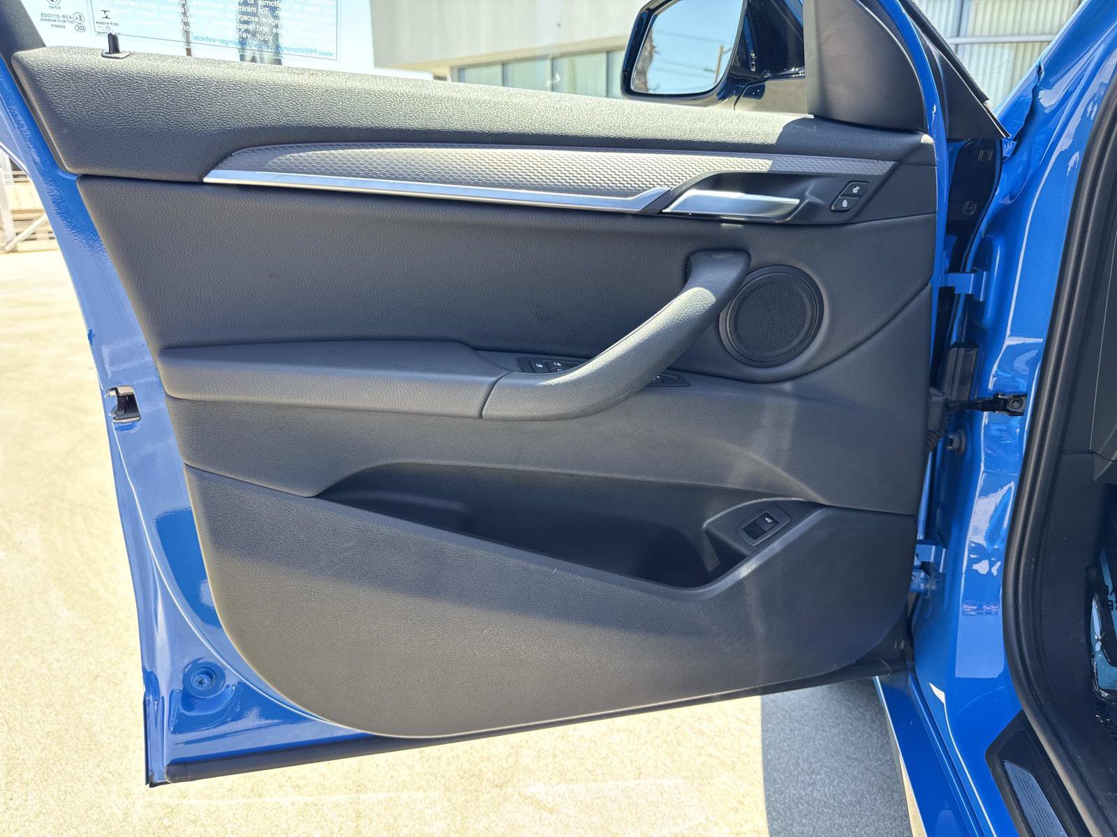 Used 2023 BMW X2 sDrive28i w/ M Sport Package FWD image 23