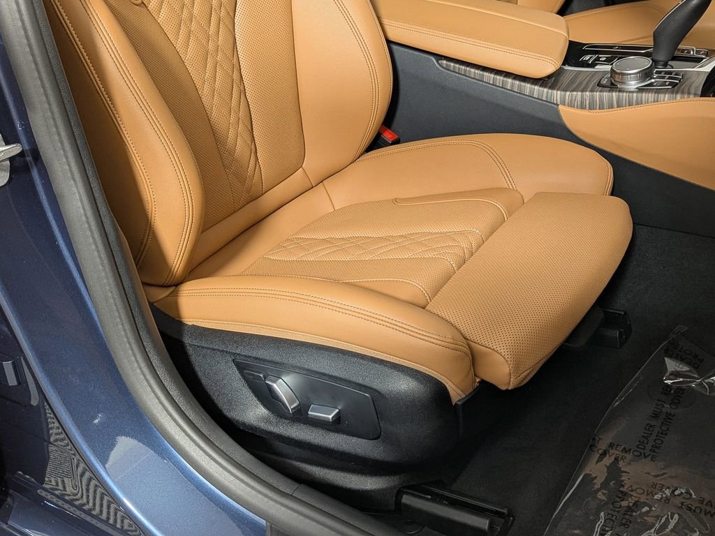 Certified 2023 BMW 530i xDrive w/ M Sport Package image 29