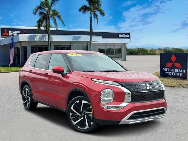 Used 2024 Mitsubishi Outlander SE FWD 360° Tour