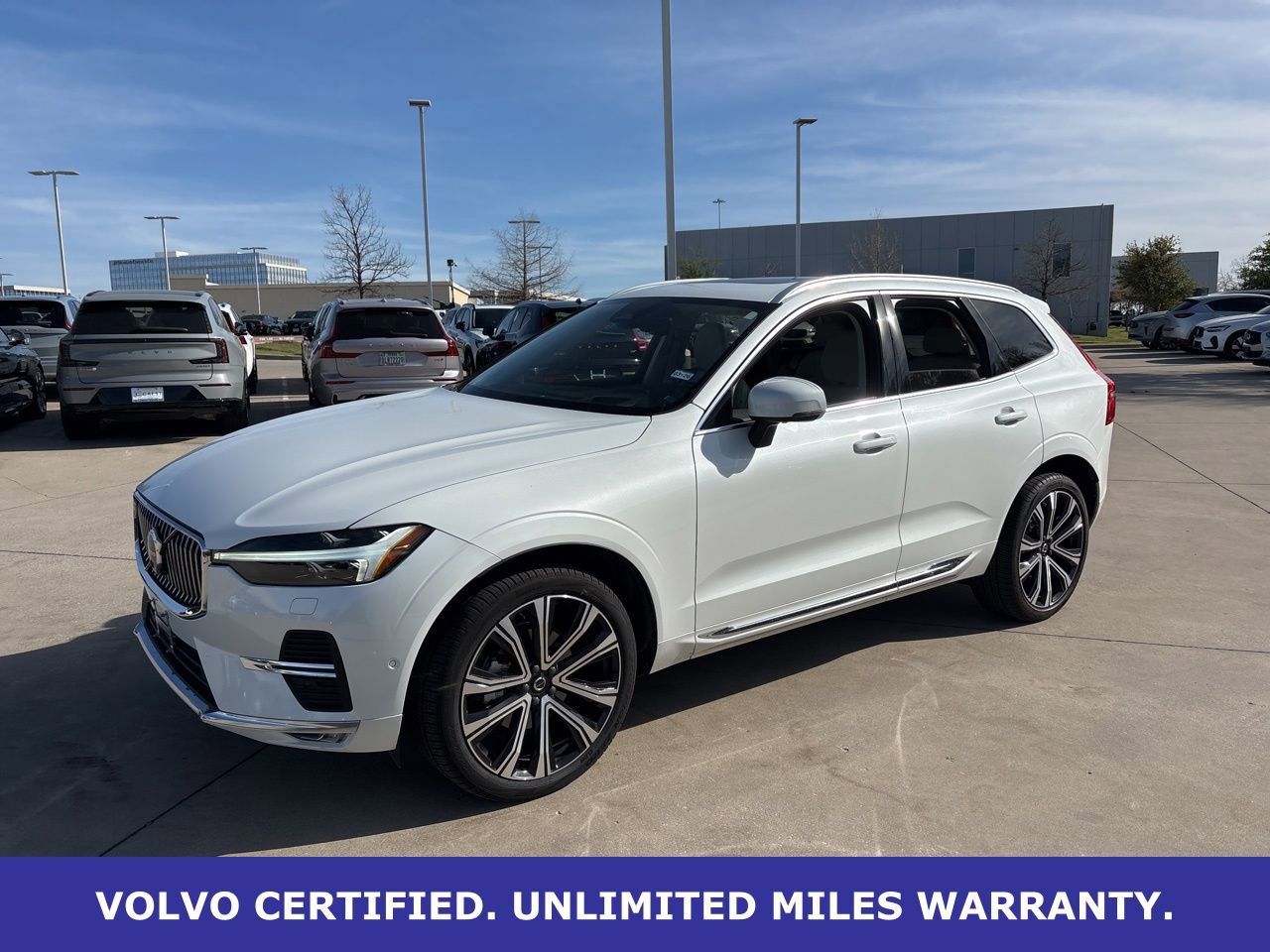 Used 2023 Volvo XC60 B5 Ultimate w/ Climate Package