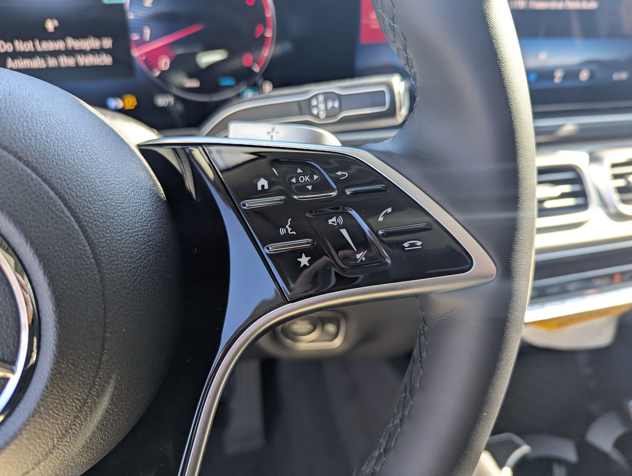 New 2026 Mercedes-Benz GLE 350 4MATIC image 11