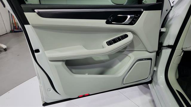 Used 2023 Porsche Macan GTS image 21