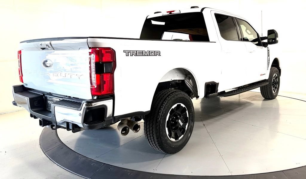 Used 2025 Ford F250 Lariat w/ Tremor Off-Road Package AWD/4WD image 4