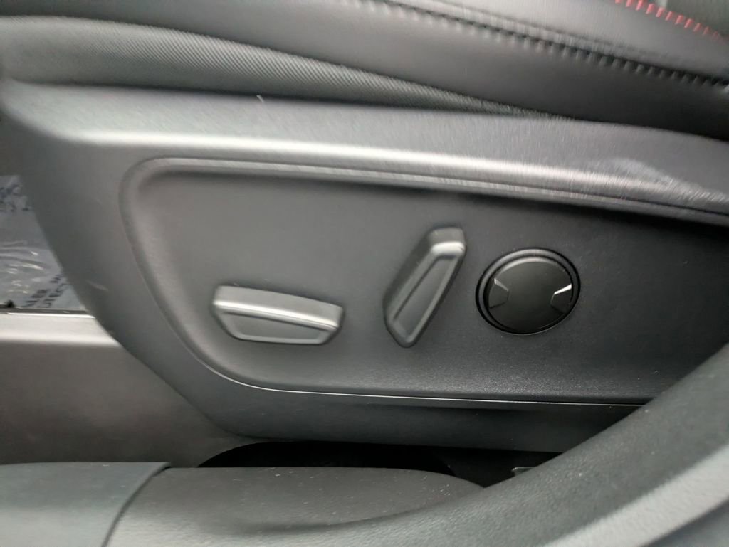 New 2026 Ford Escape ST-Line w/ Cold Weather Package image 20