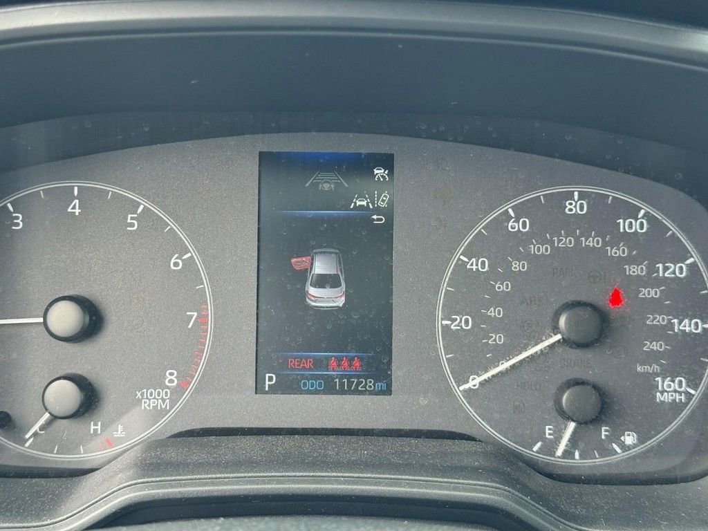 Used 2023 Toyota Corolla SE w/ SE Premium Package FWD image 18