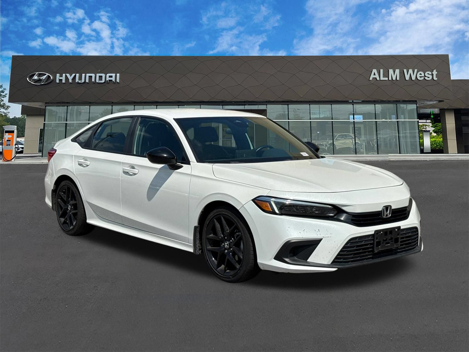 Used 2024 Honda Civic Sport image 3