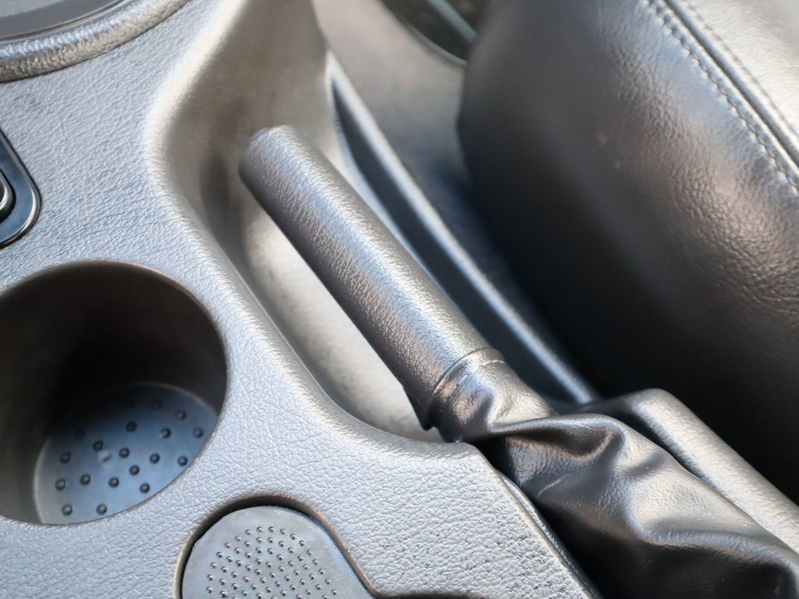 Used 2004 Ford Mustang GT image 53