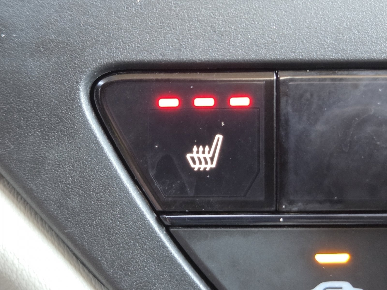 Used 2023 Honda Accord EX image 6