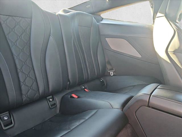 Used 2020 BMW M8 Coupe image 19