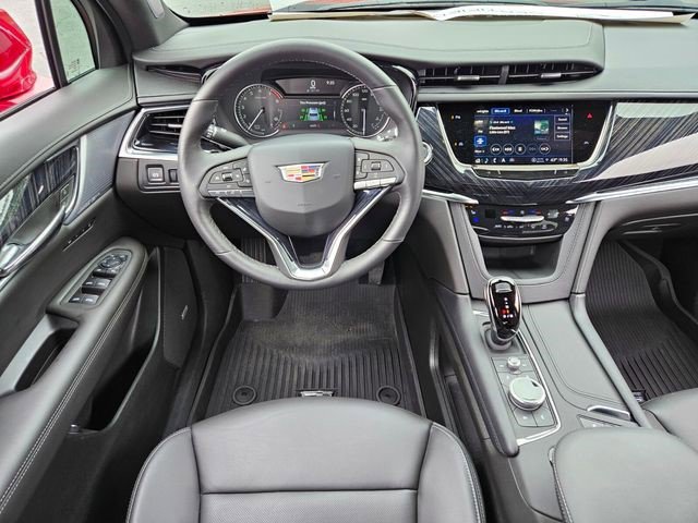 Certified 2025 Cadillac XT6 Premium Luxury w/ LPO, Floor Liner Package image 9