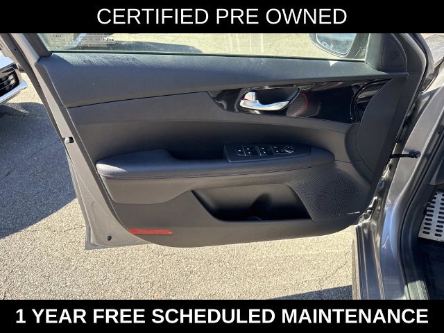 Used 2022 Kia Forte GT FWD image 13