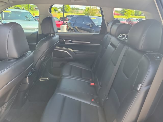 Certified 2025 Kia Telluride LX FWD image 10