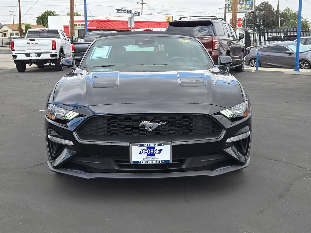 Used 2022 Ford Mustang Premium RWD image 31