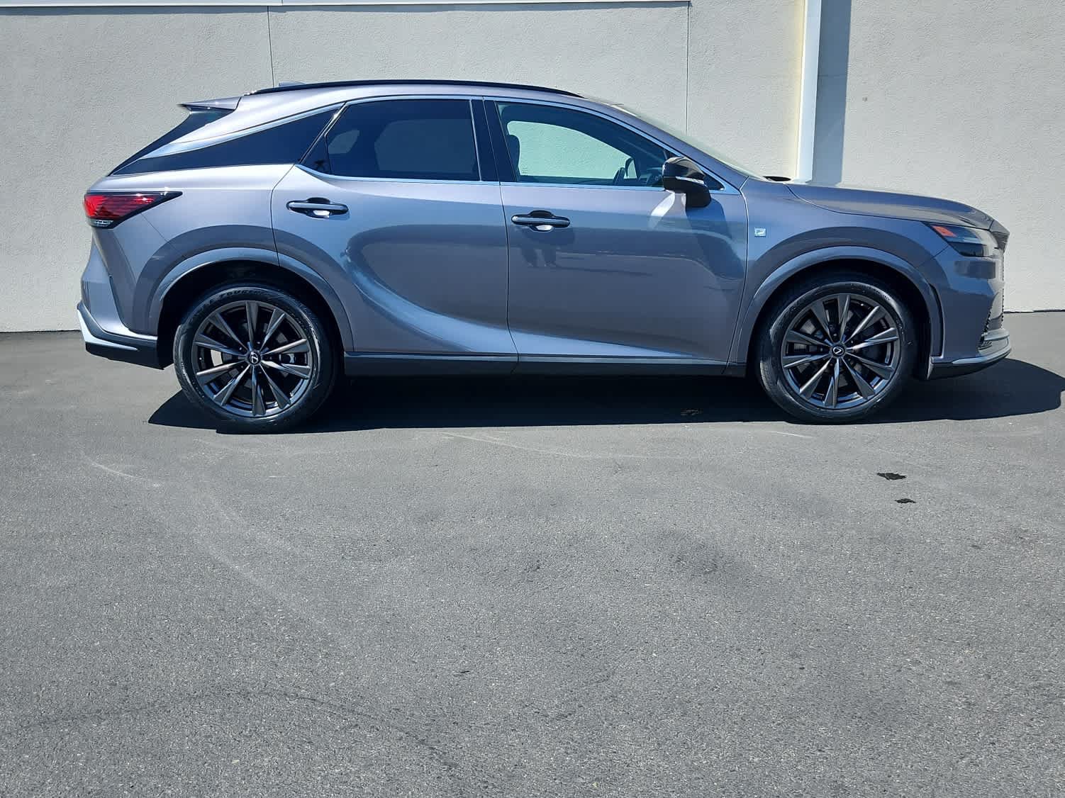 Used 2023 Lexus RX 350 F Sport w/ Cold Area Package AWD/4WD image 3