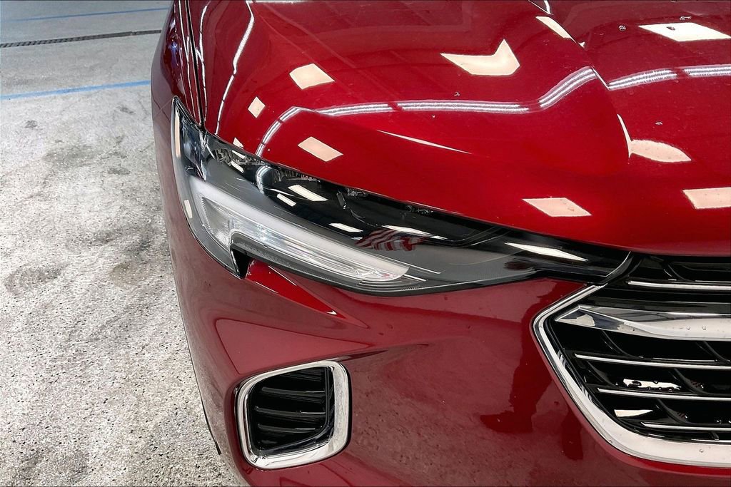 Used 2022 Buick Envision Preferred FWD image 31