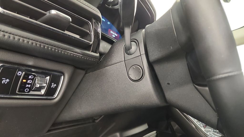 Used 2023 Lincoln Nautilus Reserve w/ Equipment Group 201A image 25