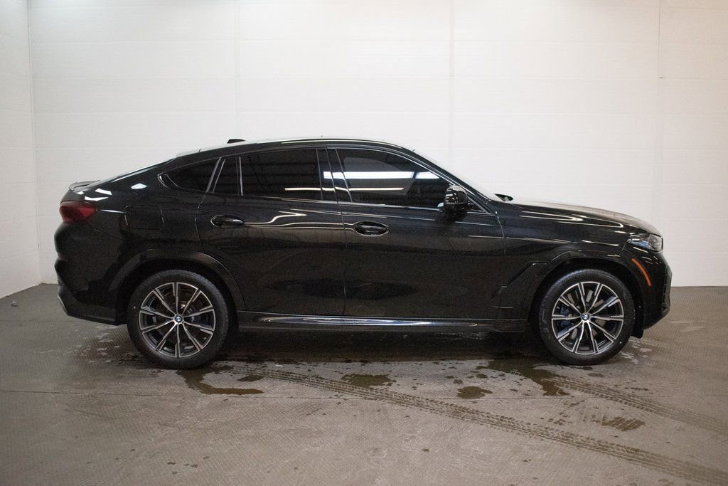 Certified 2025 BMW X6 M60i w/ Parking Assistance Package AWD/4WD image 3