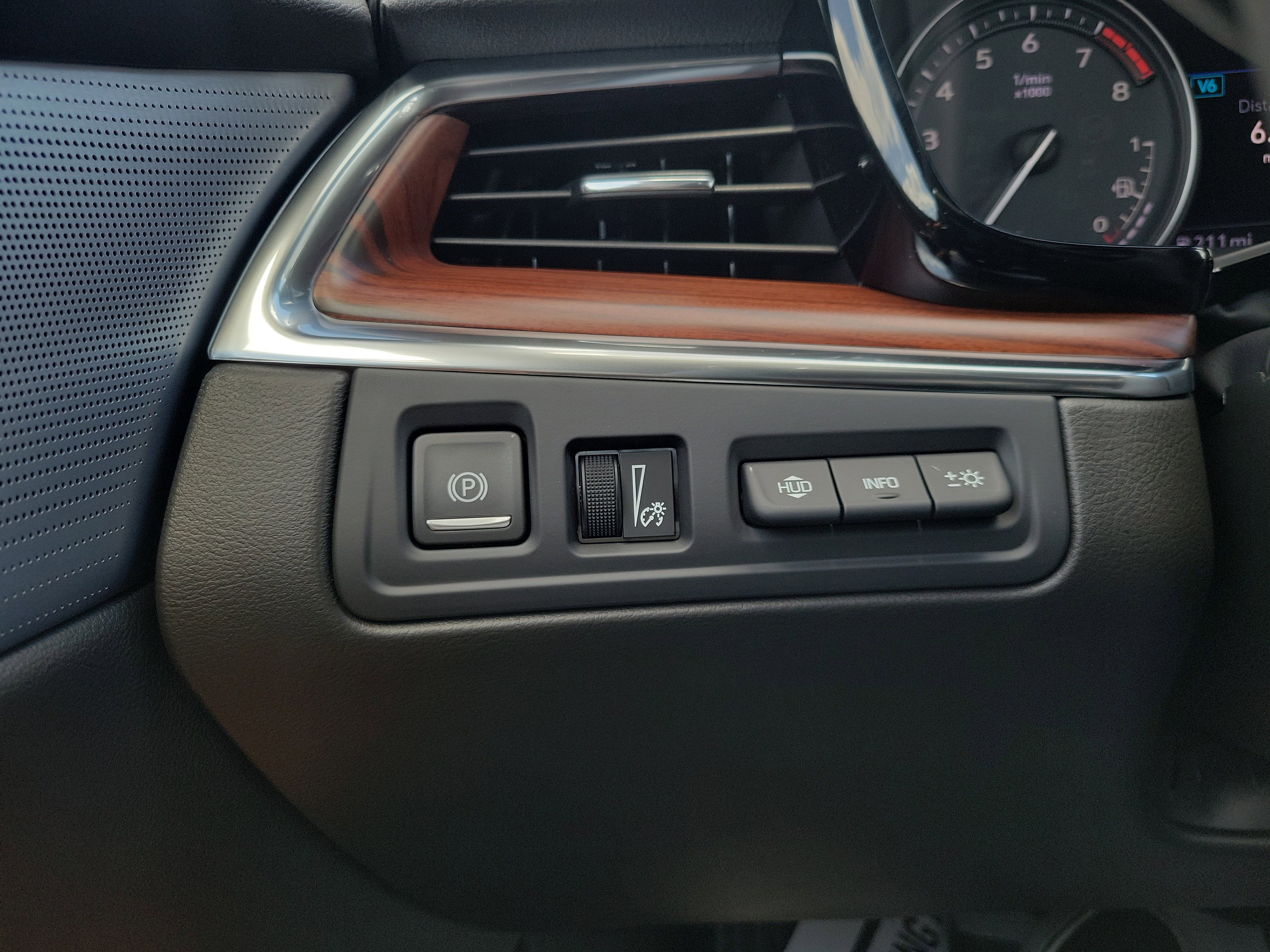 New 2026 Cadillac XT5 Premium Luxury w/ Driver Assist Package FWD image 31