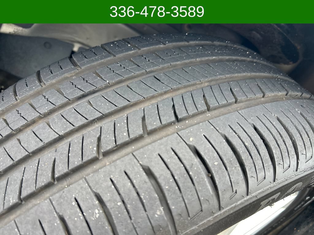 Used 2013 Chevrolet Impala LTZ FWD image 27