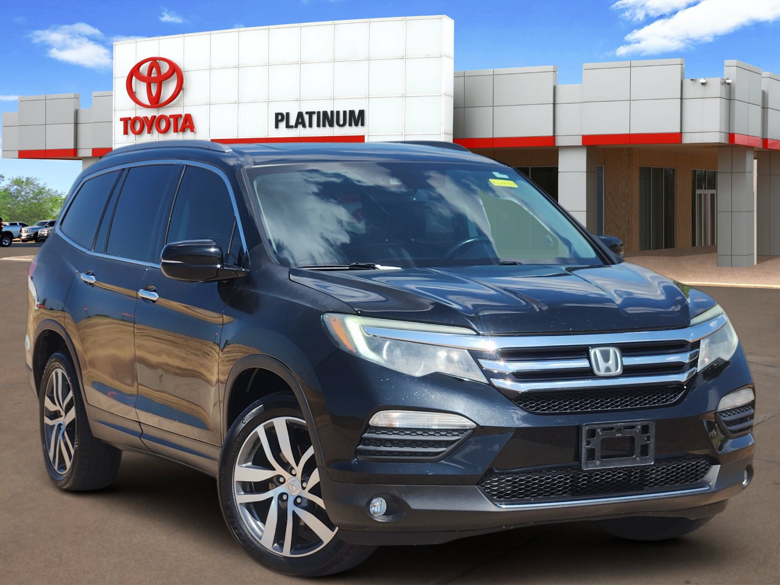 Used 2017 Honda Pilot Elite