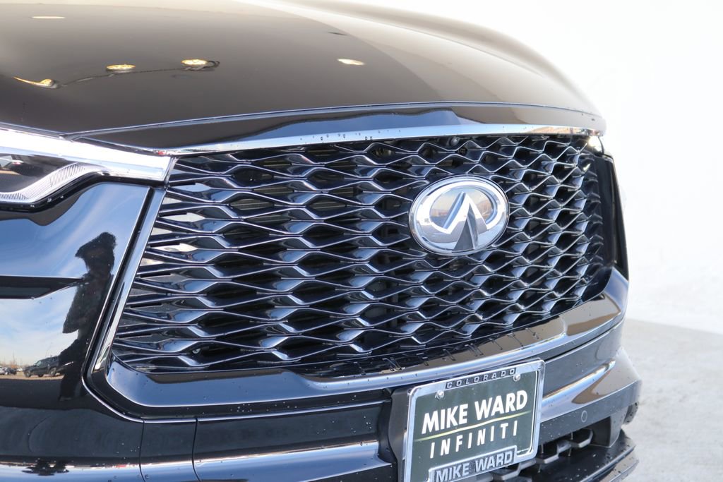 Certified 2025 INFINITI QX60 Luxe w/ Black Edition image 12