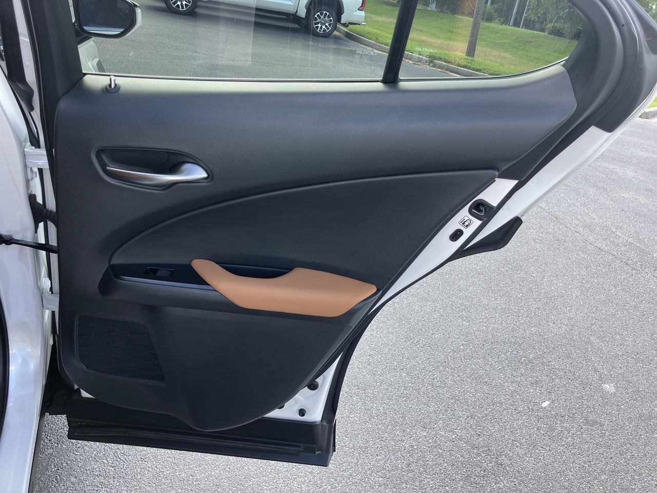 Used 2020 Lexus UX 200 w/ Accessory Package FWD image 28