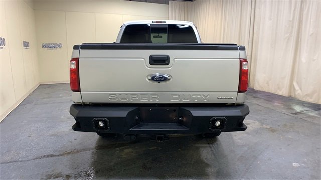 Used 2016 Ford F250 Lariat w/ Chrome Package image 4