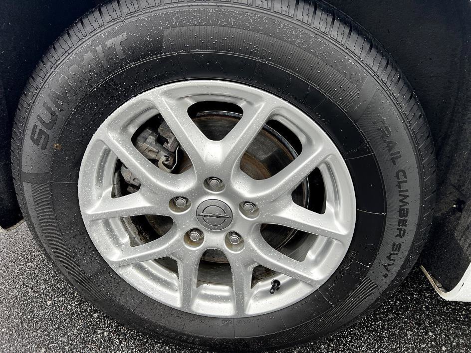 Used 2021 Chrysler Pacifica Touring-L image 11