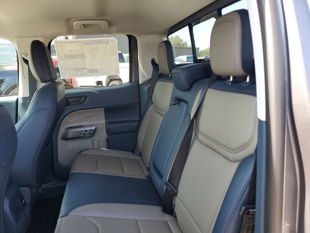 New 2025 Ford Maverick Lariat image 8