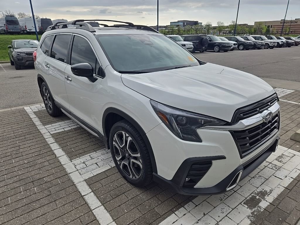 Used 2024 Subaru Ascent Touring image 3