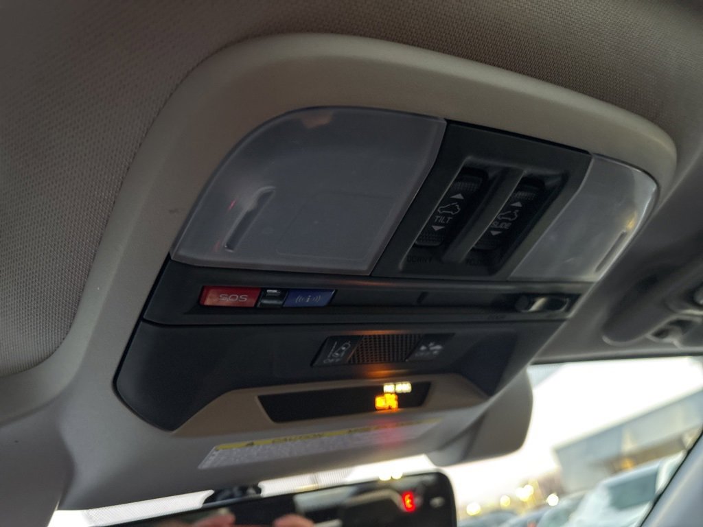 Certified 2023 Subaru Crosstrek 2.5i Limited image 17