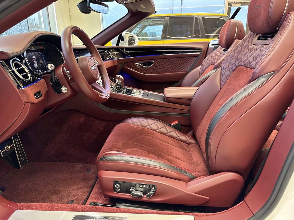 Used 2022 Bentley Continental GT Speed image 12
