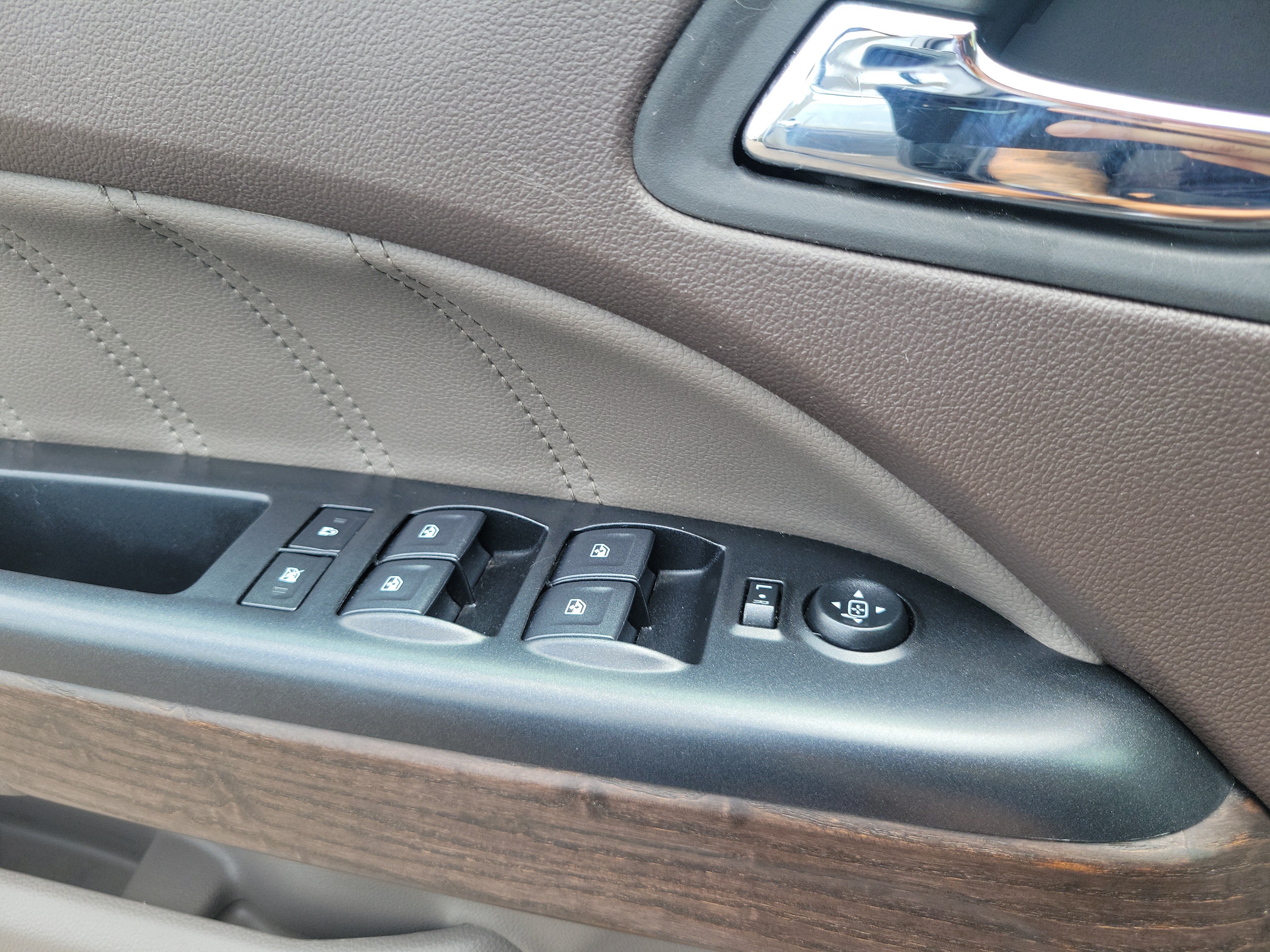 Used 2022 GMC Canyon Denali AWD/4WD image 29