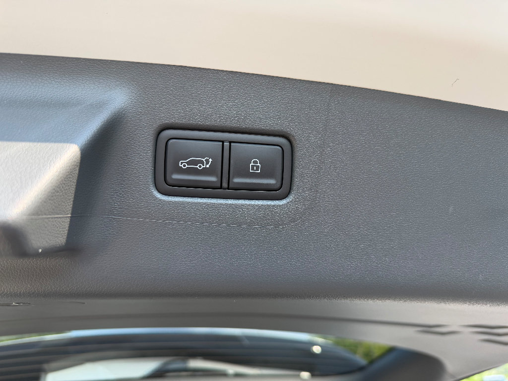 New 2026 Hyundai Santa Fe SEL FWD image 16