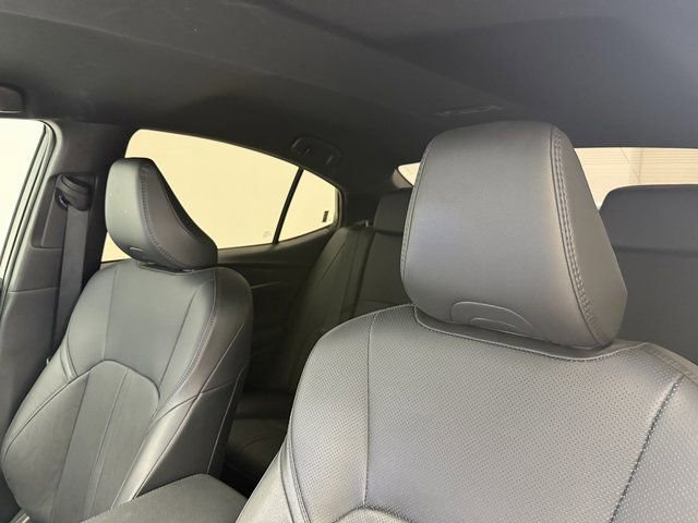 Used 2025 Toyota Camry XSE FWD image 26