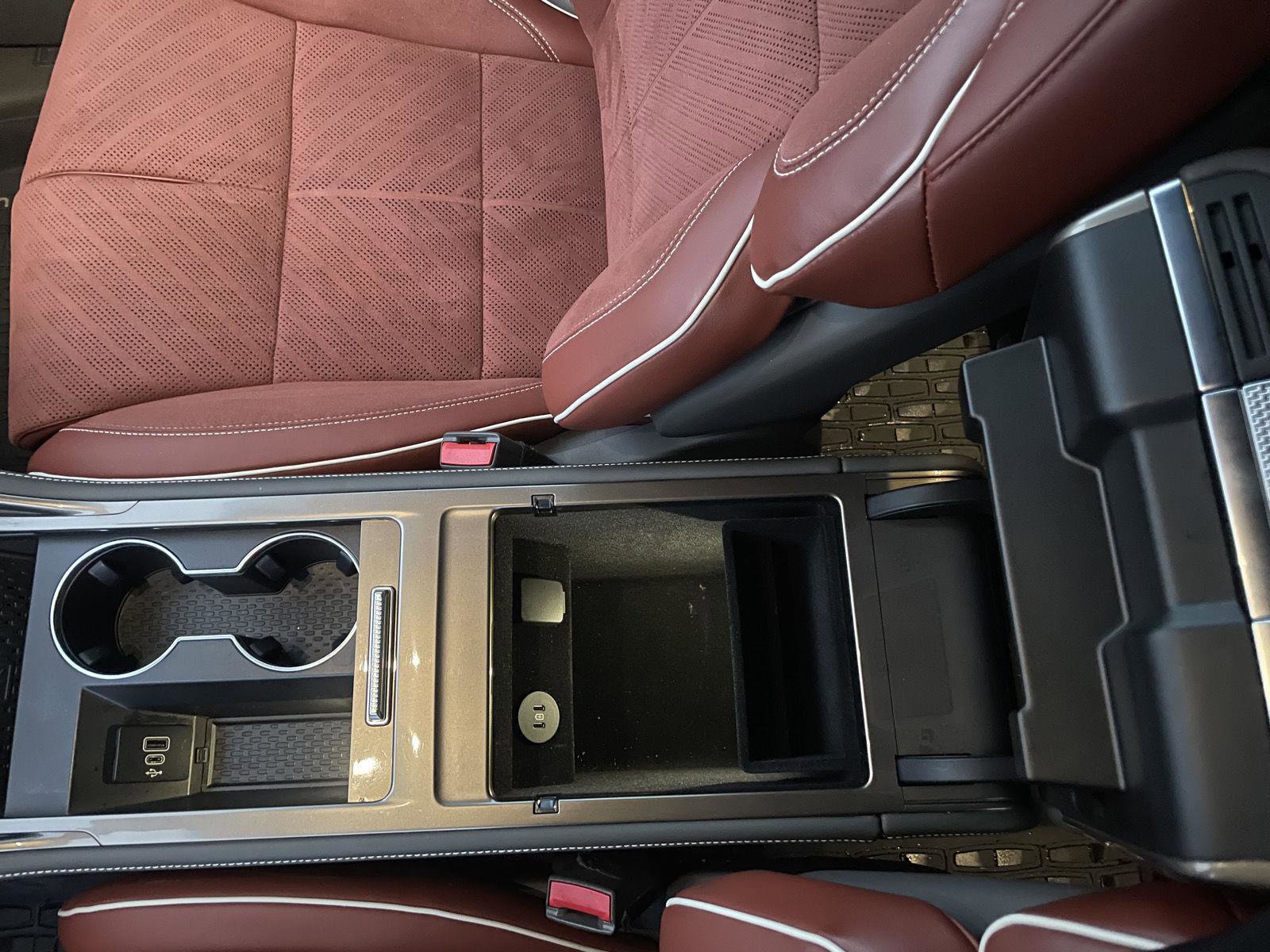 Used 2024 Lincoln Nautilus Black Label image 21