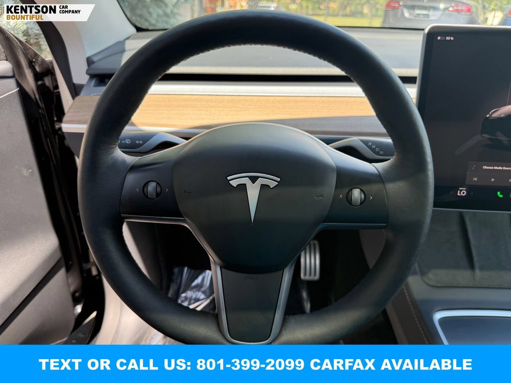 Used 2023 Tesla Model Y Performance AWD/4WD image 15