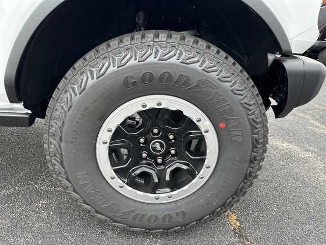 New 2025 Ford Bronco Badlands image 12