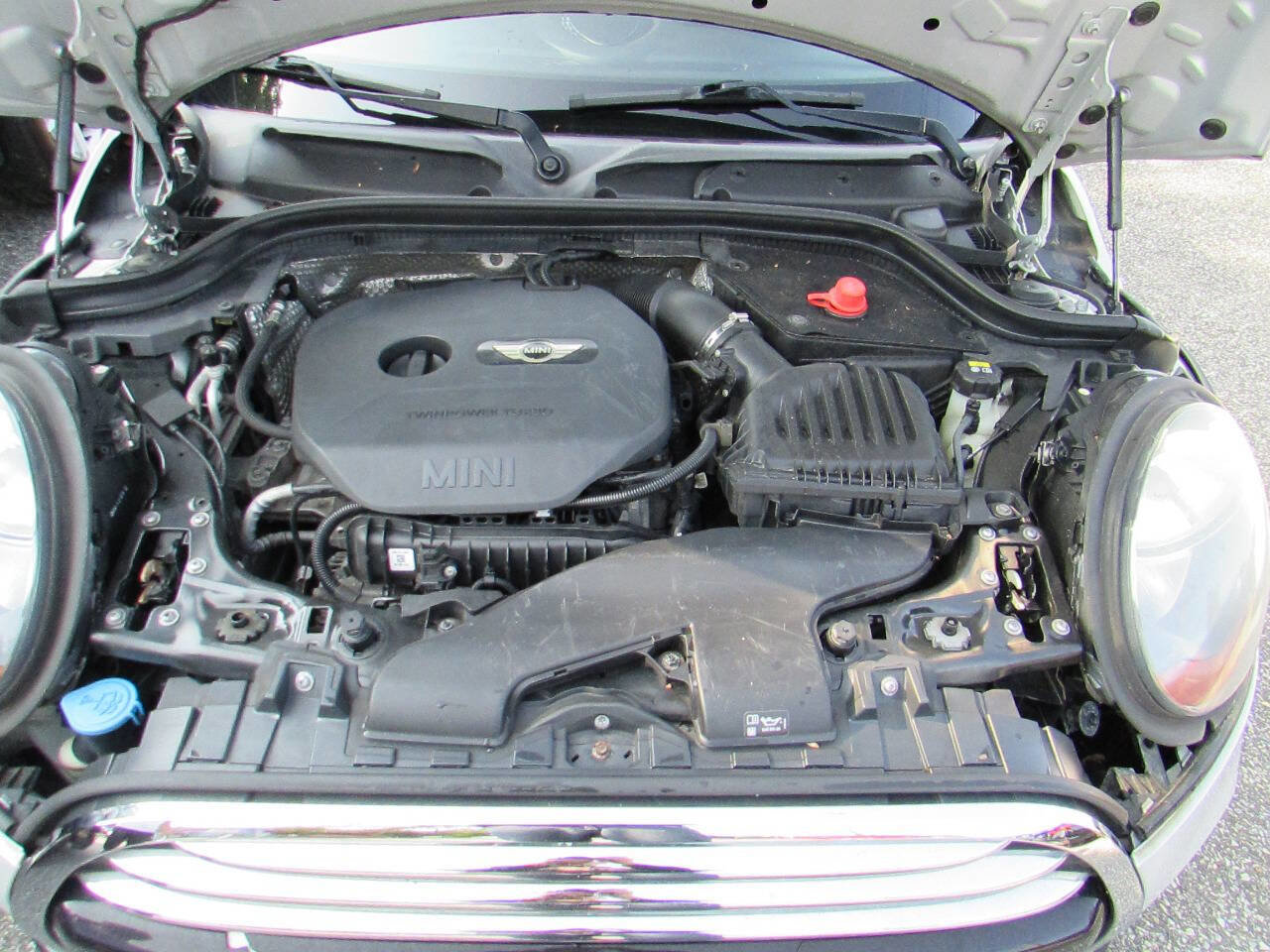Used 2016 MINI Cooper 2-Door Hardtop FWD image 17