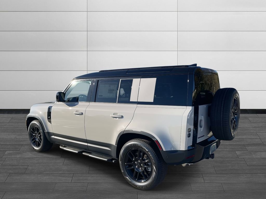 New 2026 Land Rover Defender 110 S AWD/4WD image 3