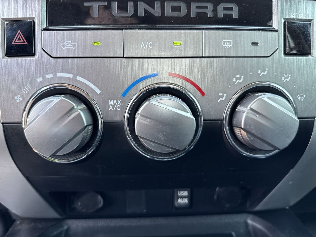 Used 2016 Toyota Tundra SR5 w/ SR5 Upgrade Package image 18