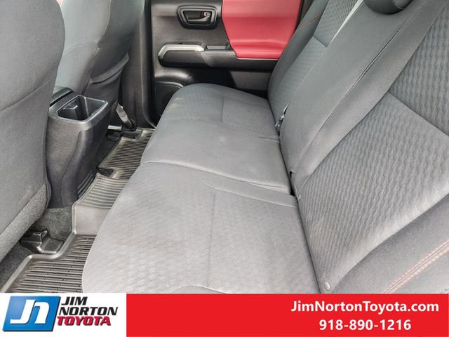 Used 2020 Toyota Tacoma SR5 RWD image 30