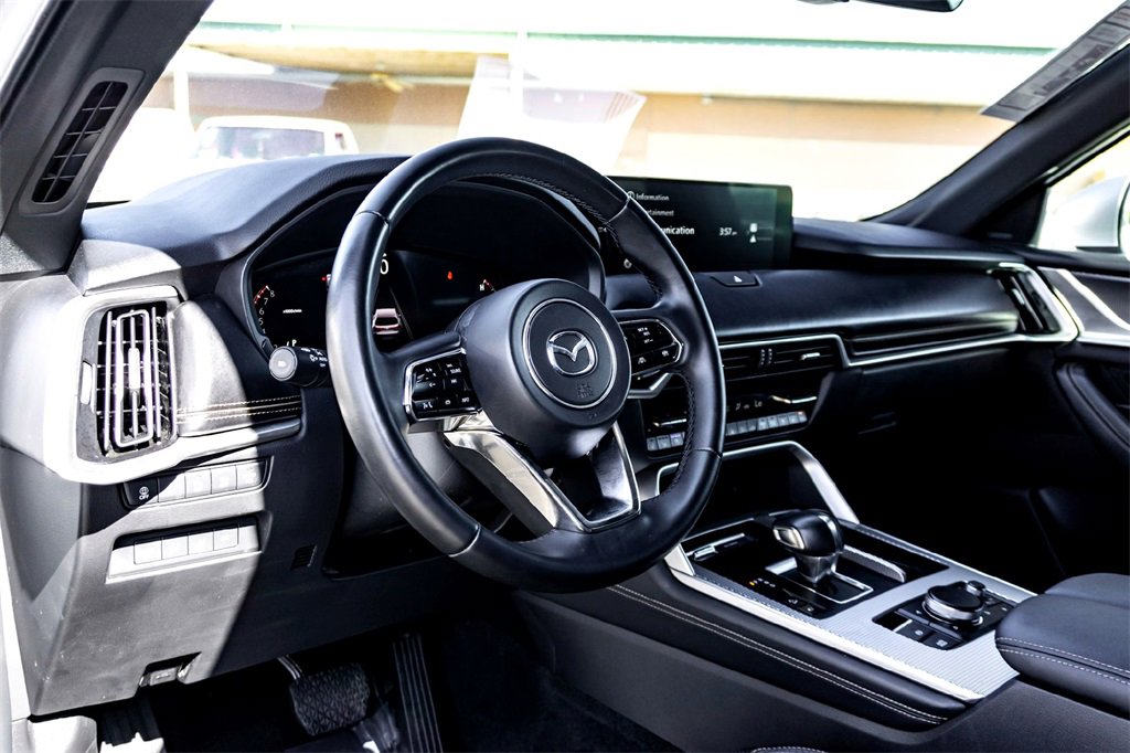 Used 2025 MAZDA CX-90 3.3 Turbo w/ Premium Plus Pkg image 15