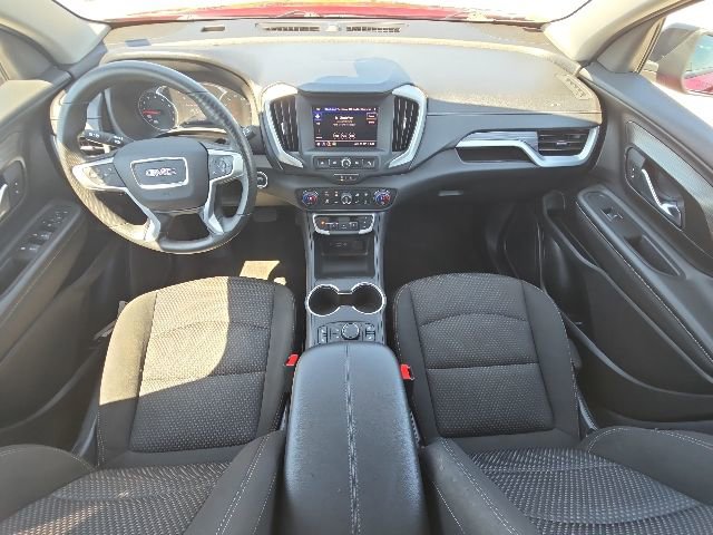 Used 2024 GMC Terrain SLE w/ Driver Convenience Package FWD image 33